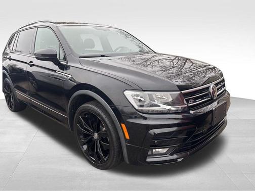 2020 Volkswagen Tiguan 2.0T SE R-Line Black