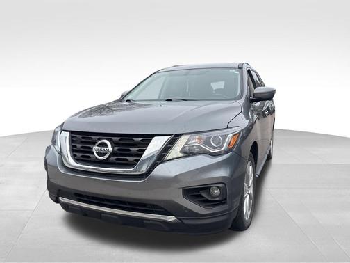 2019 Nissan Pathfinder SL