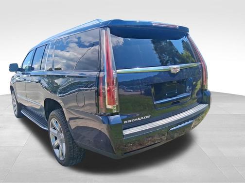 Dark Adriatic Blue Metallic 2020 Cadillac Escalade ESV Luxury