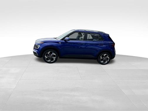 2022 Hyundai VENUE Limited