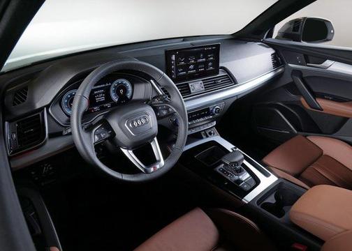 2025 Audi Q5 Premium Plus 45 TFSI S line quattro S tronic
