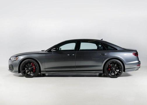 2022 Audi S8 TFSI quattro Tiptronic