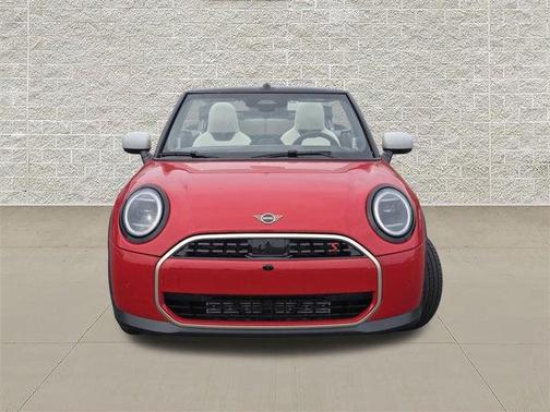 Chili Pepper Red 2025 MINI Convertible Cooper S