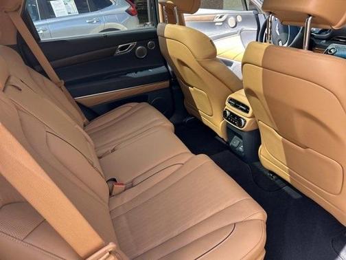 2022 Genesis GV80 2.5T