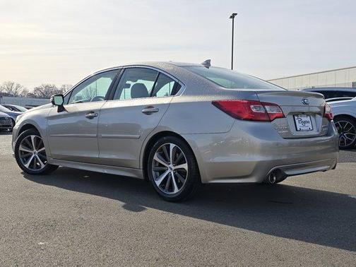 2017 Subaru Legacy 