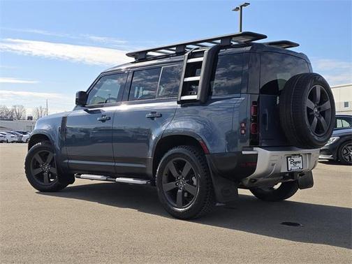 2023 Land Rover Defender 110 S
