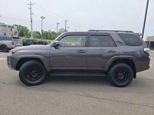 Magnetic Gray Metallic 2023 Toyota 4Runner TRD Off Road Premium
