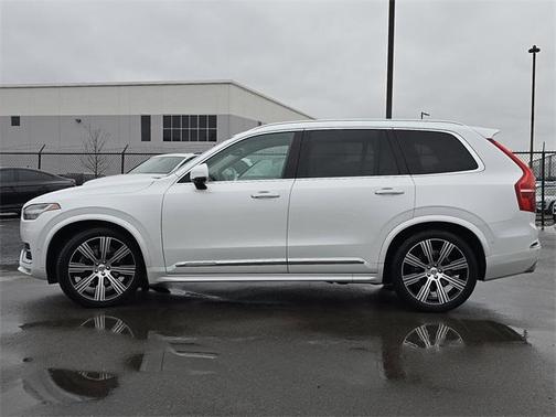 2020 Volvo XC90 T6 Inscription 7 Passenger