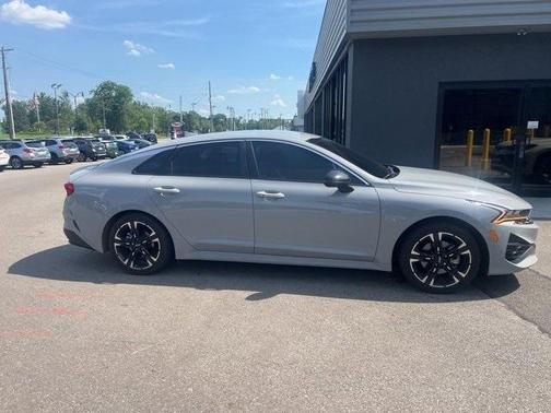 2024 Kia K5 GT-Line
