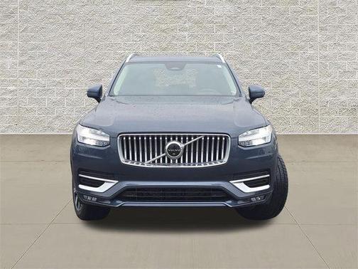 Denim Blue Metallic 2023 Volvo XC90 B5 Plus