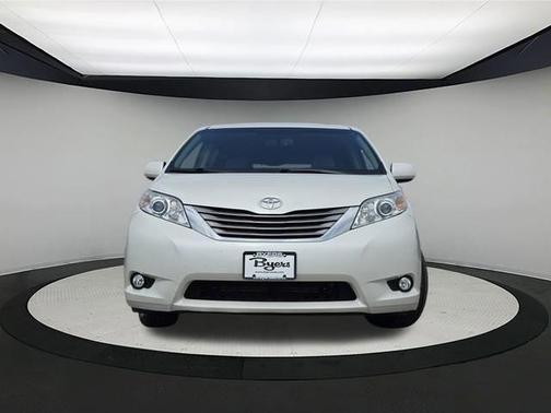 2017 Toyota Sienna XLE Premium