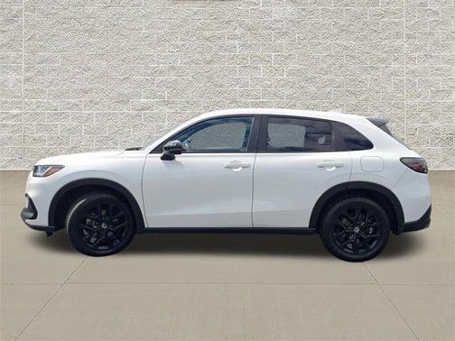 Platinum White Pearl 2023 Honda HR-V Sport