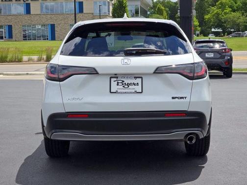 Platinum White Pearl 2023 Honda HR-V Sport