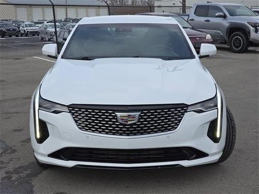 2024 Cadillac CT4 Premium Luxury
