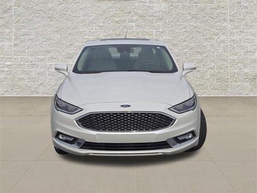 White Platinum Tri-Coat Metallic 2018 Ford Fusion Energi Platinum