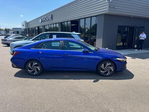 Intense Blue 2024 Hyundai ELANTRA SEL
