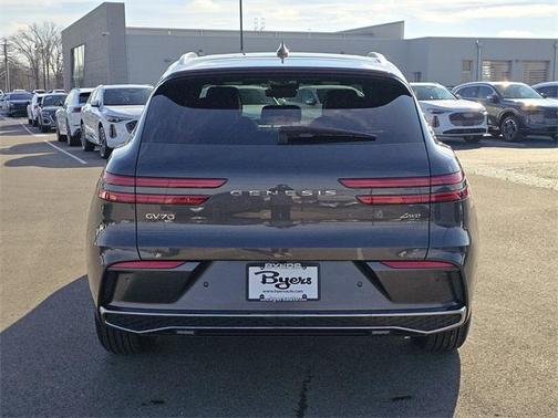 2026 Genesis GV70 2.5T Advanced