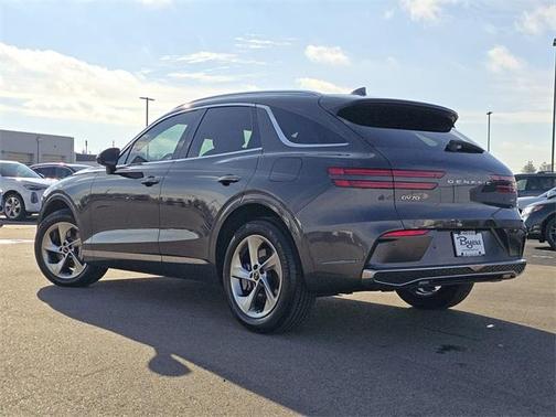 2026 Genesis GV70 2.5T Advanced