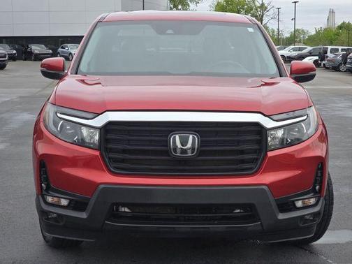 Radiant Red Metallic II 2023 Honda Ridgeline RTL