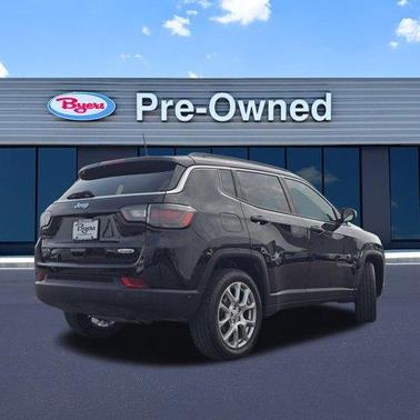 2022 Jeep Compass Latitude Lux
