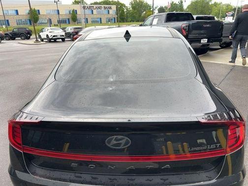 Phantom Black 2020 Hyundai SONATA Limited