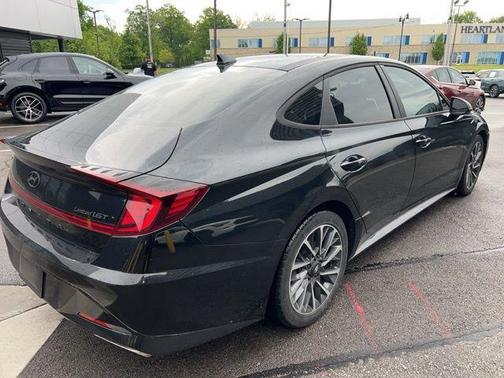 Phantom Black 2020 Hyundai SONATA Limited