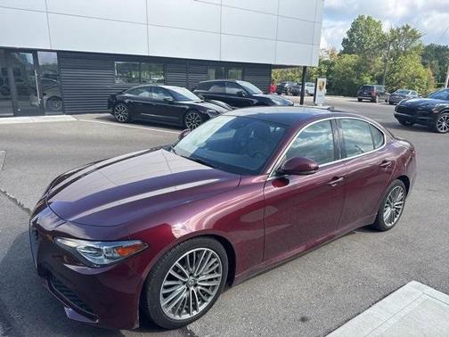 2017 Alfa Romeo Giulia Ti