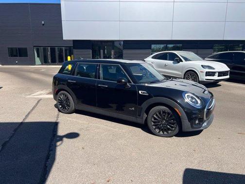 Midnight Black Metallic 2019 MINI Clubman Cooper S ALL4