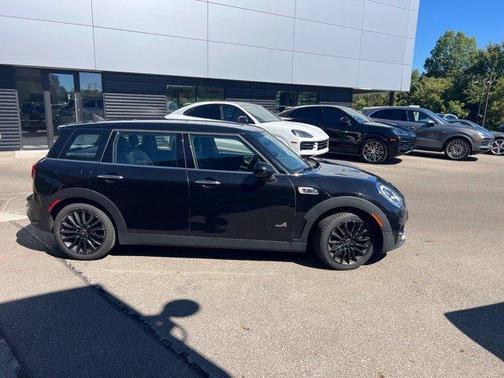 Midnight Black Metallic 2019 MINI Clubman Cooper S ALL4