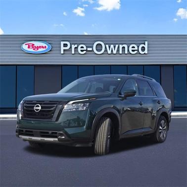 2023 Nissan Pathfinder SL