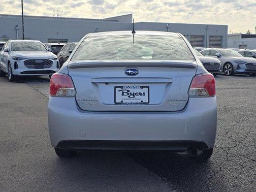 2016 Subaru Impreza 2.0i