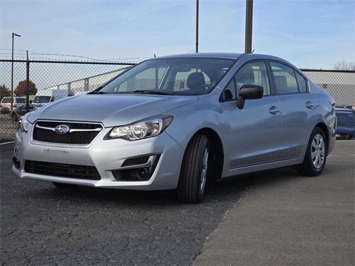 2016 Subaru Impreza 2.0i