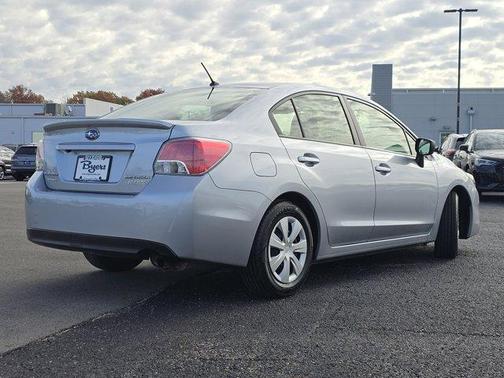 2016 Subaru Impreza 2.0i