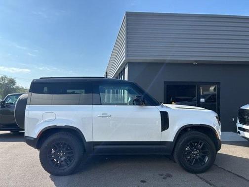2023 Land Rover Defender 90 S
