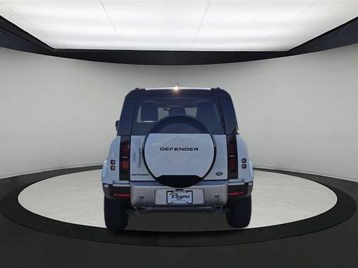 2023 Land Rover Defender 90 S