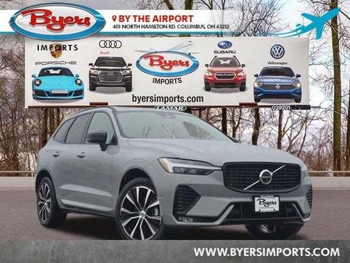 2024 Volvo XC60 B5 Ultimate Dark Theme