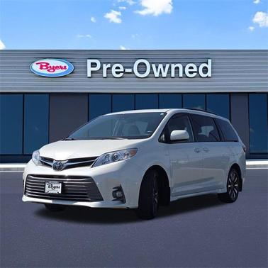 2019 Toyota Sienna XLE