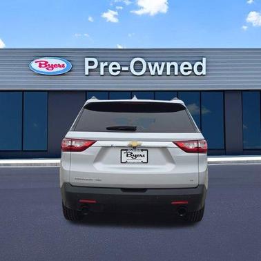 2021 Chevrolet Traverse LT Cloth