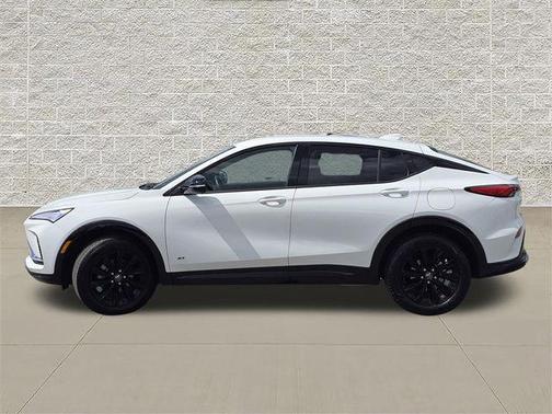 Summit White 2025 Buick Envista Sport Touring