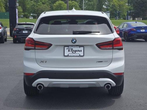 Alpine White 2020 BMW X1 xDrive28i