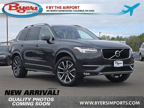 2016 Volvo XC90 T6 Momentum