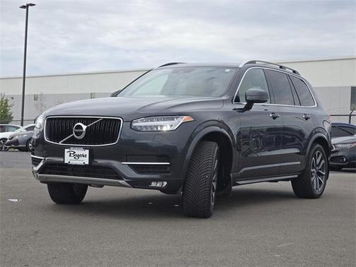 2016 Volvo XC90 T6 Momentum