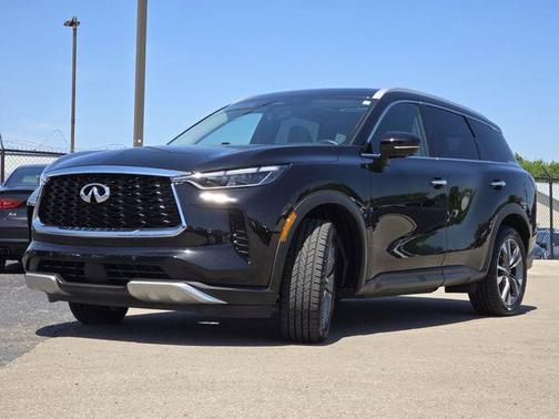 Mineral Black 2023 INFINITI QX60 Luxe