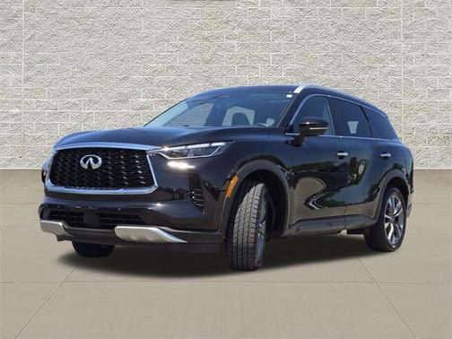 Mineral Black 2023 INFINITI QX60 Luxe