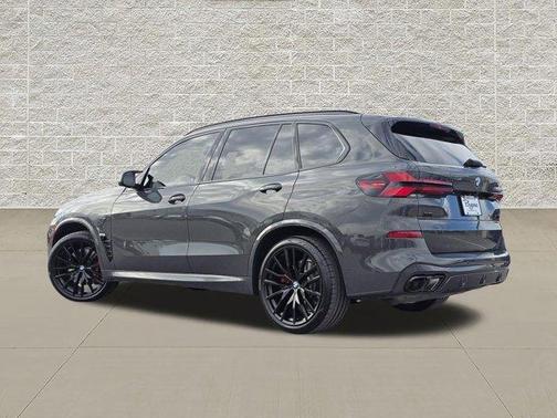 2025 BMW X5 M60i