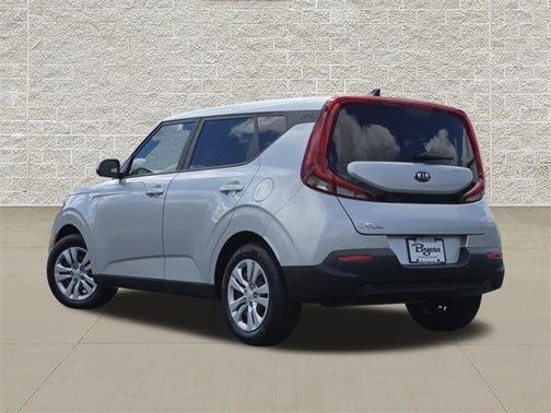 Sparkling Silver 2021 Kia Soul LX