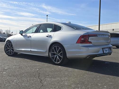 2020 Volvo S90 Recharge Plug-In Hybrid T8 Inscription