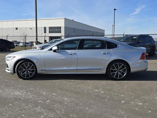 2020 Volvo S90 Recharge Plug-In Hybrid T8 Inscription
