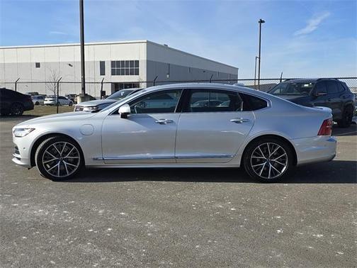 2020 Volvo S90 Recharge Plug-In Hybrid T8 Inscription