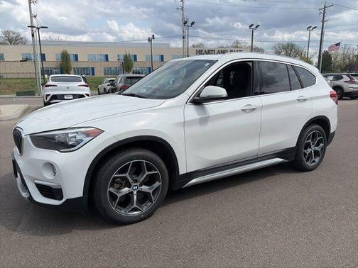 Alpine White 2019 BMW X1 xDrive28i